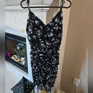 PAPAYA Floral Black Ruched Dress LARGE